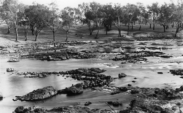 8C50B976-4B5D-40C8-A12C-301BF35FAE1F